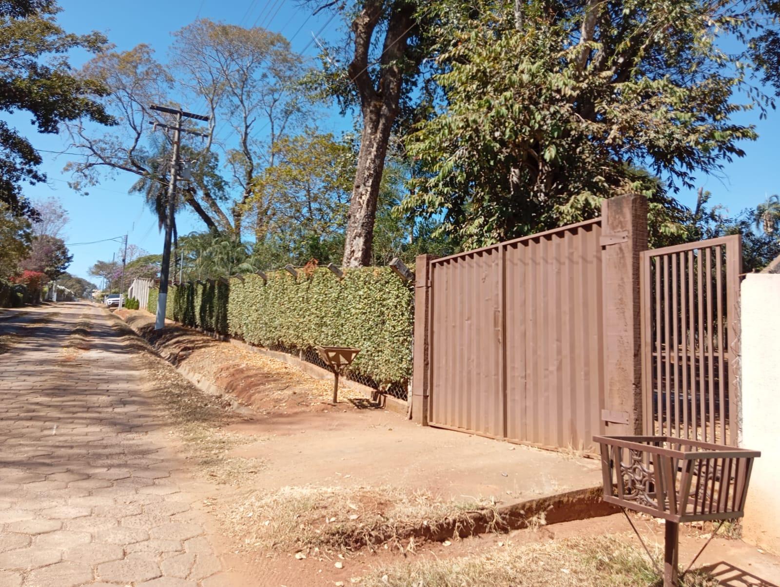 CHCARA EM CONDOMNIO FECHADO MIRAFLORES