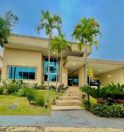 VENDE - SE, UMA CASA NO CONDOMINIO DO LAGO.